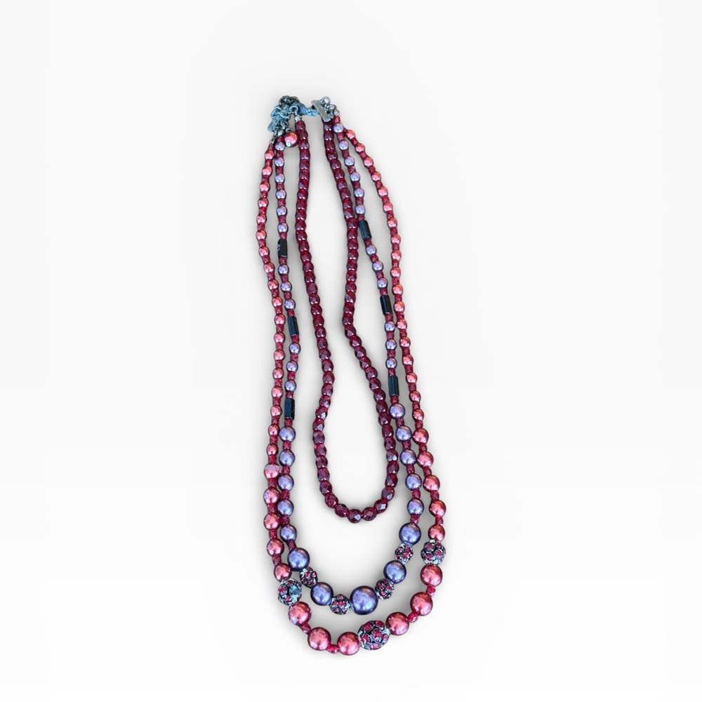 Chicco’s Elegant Multicolor Beaded Necklace - Picture 2 of 3